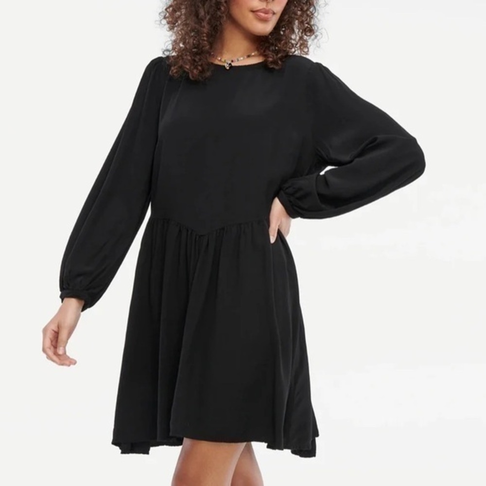 Please Italy pure viscose mini black dress padded shoulders long sleeves S